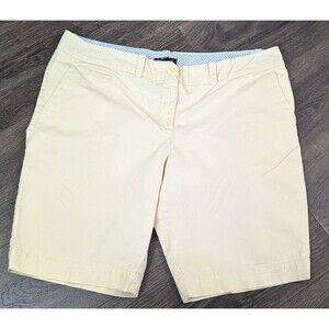 Tommy Hilfiger Women's Yellow Shorts Size 14 Inseam 10 (100)